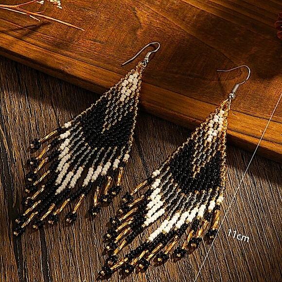 Handmade Beaded Boho Dangle Earrings - Picture 4 of 4